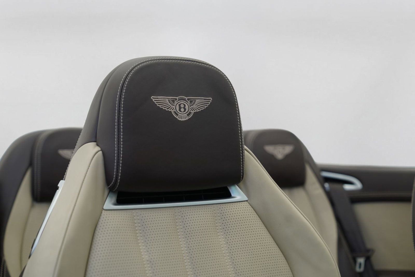 Used 2014 Bentley Continental GT V8 S AWD/4WD image 29