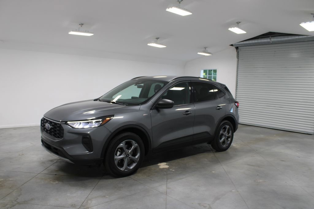 Used 2025 Ford Escape ST-Line AWD/4WD image 4