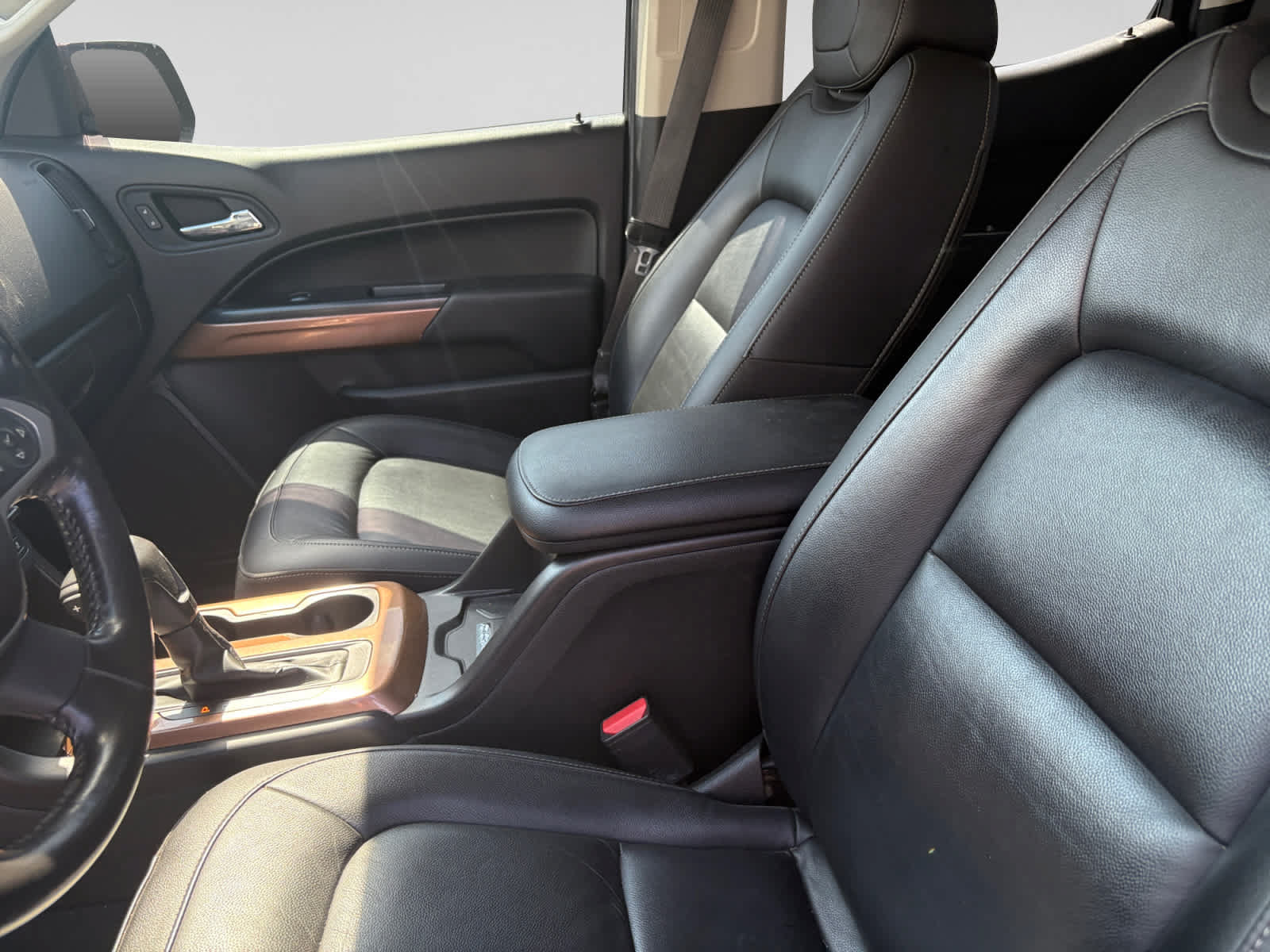 Used 2019 Chevrolet Colorado ZR2 AWD/4WD image 9