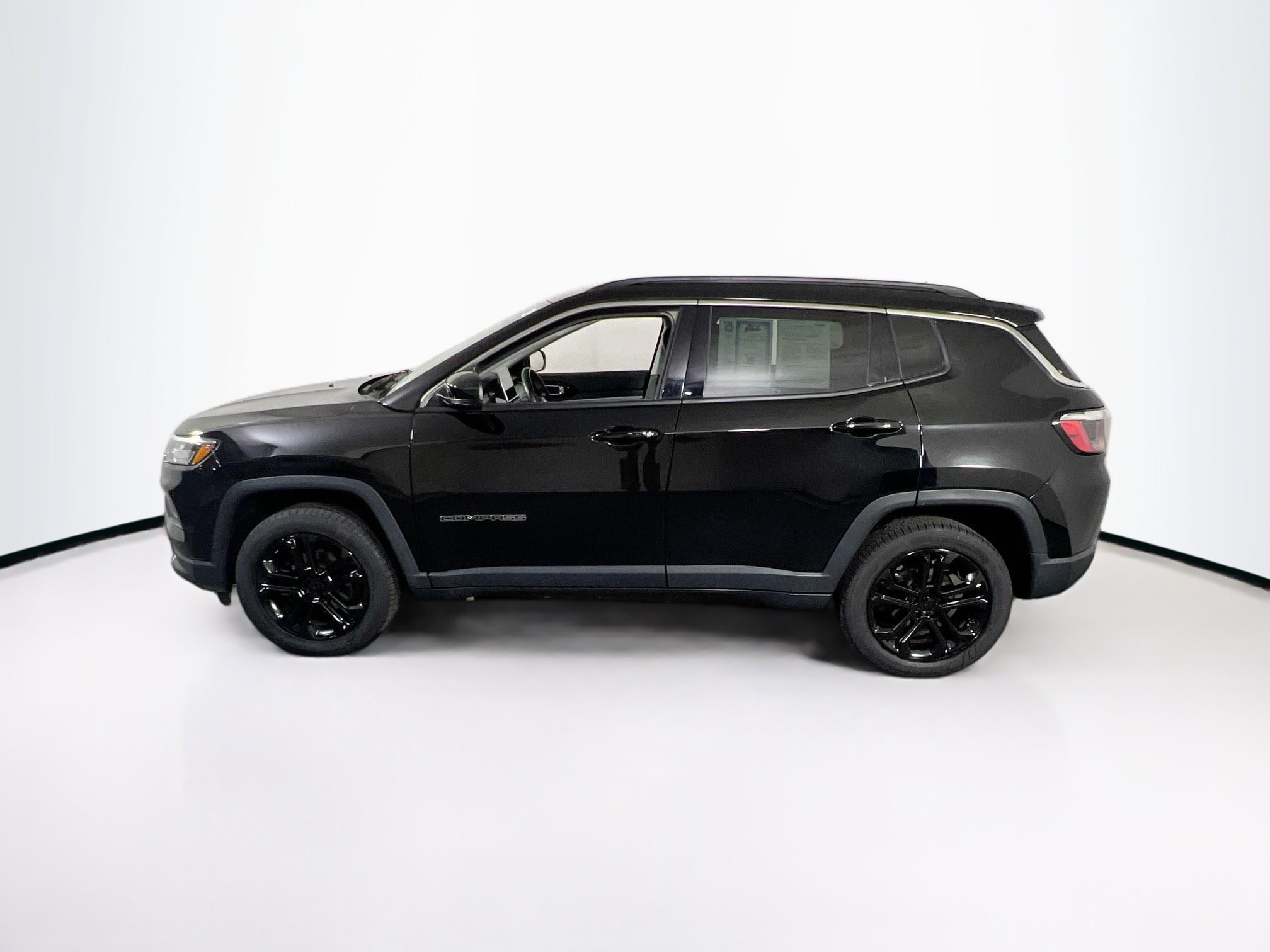 Used 2022 Jeep Compass Limited AWD/4WD image 8