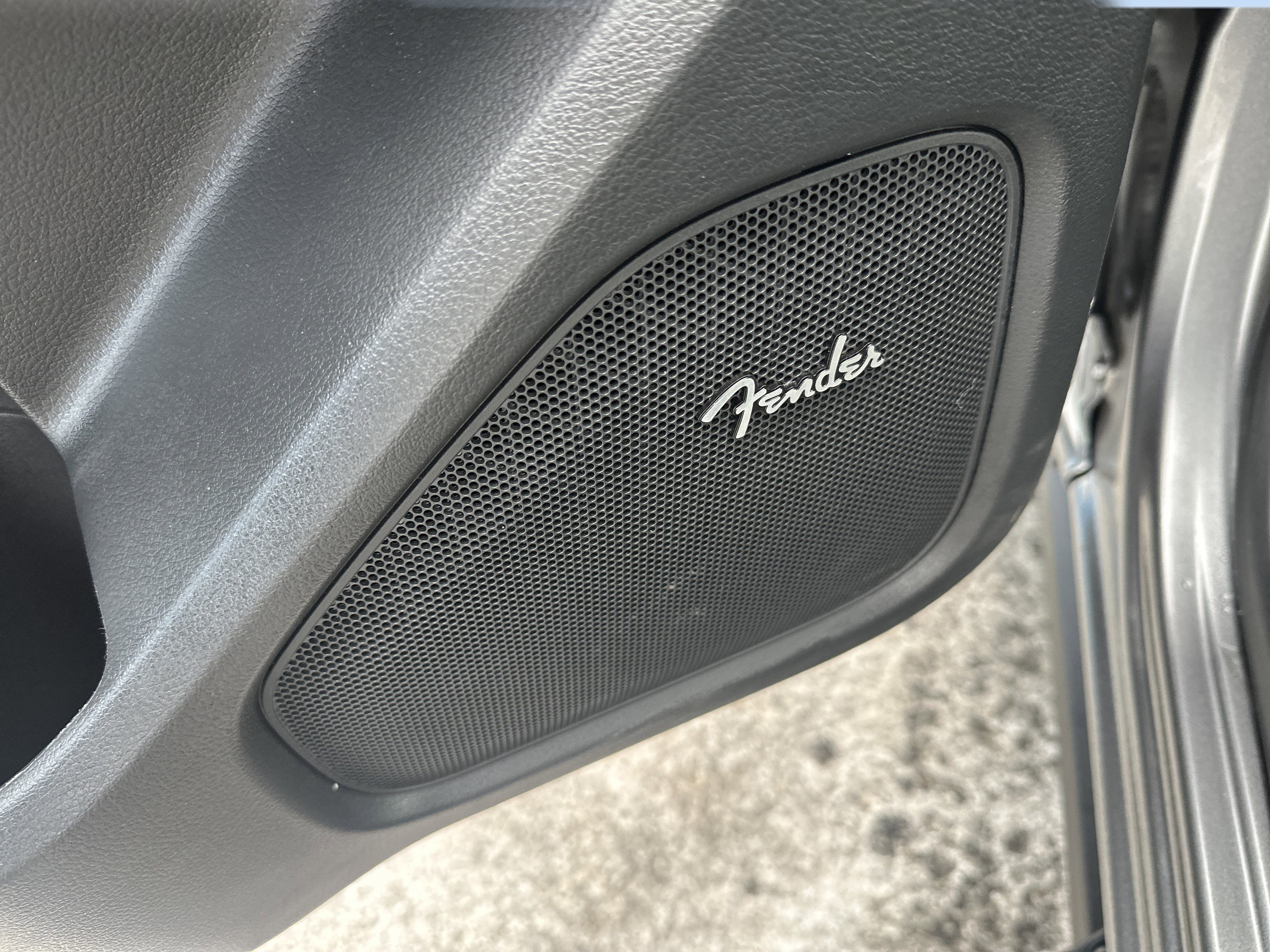 Used 2025 Nissan Frontier PRO-4X w/ Pro Premium Package image 11