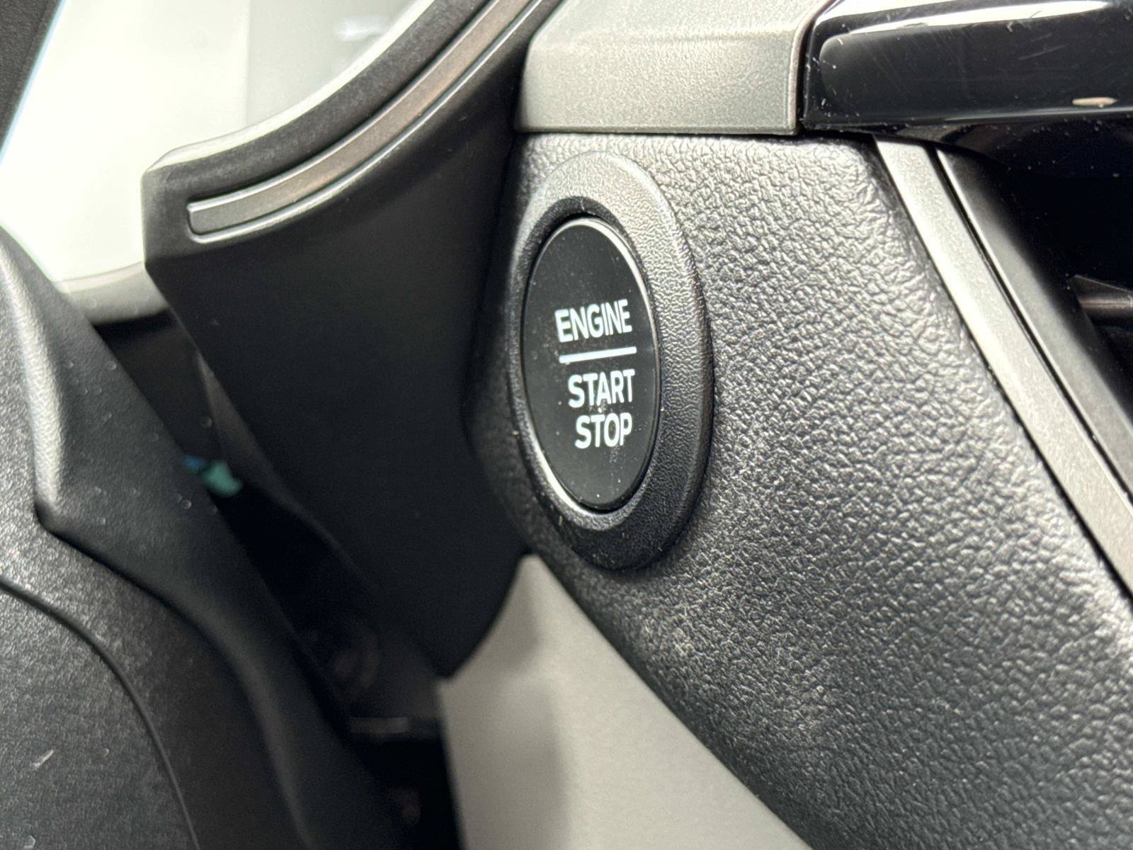 Used 2024 Ford Escape Active w/ Cold Weather Package FWD image 14