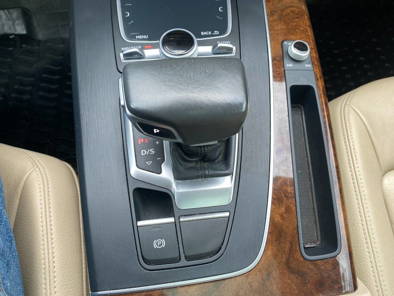 Used 2018 Audi Q5 2.0T Premium Plus AWD/4WD image 36