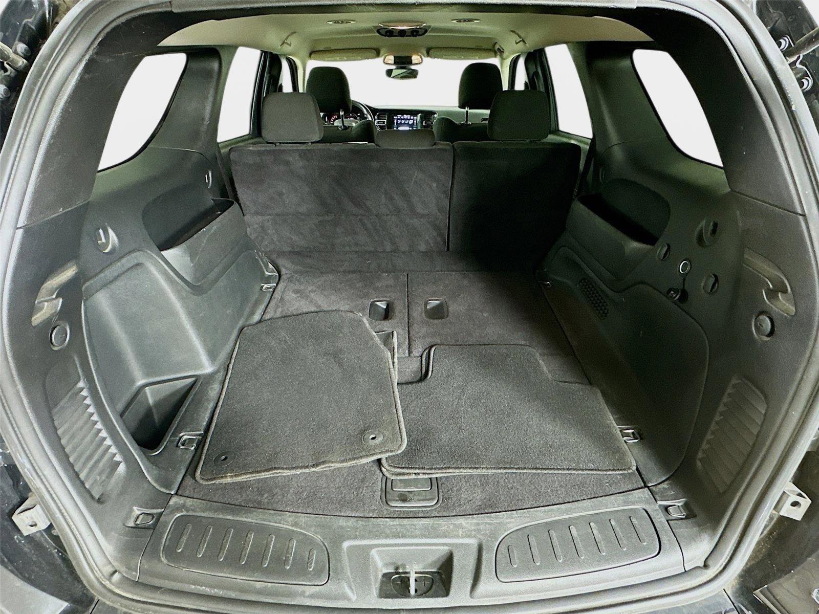 Used 2021 Dodge Durango SXT image 29