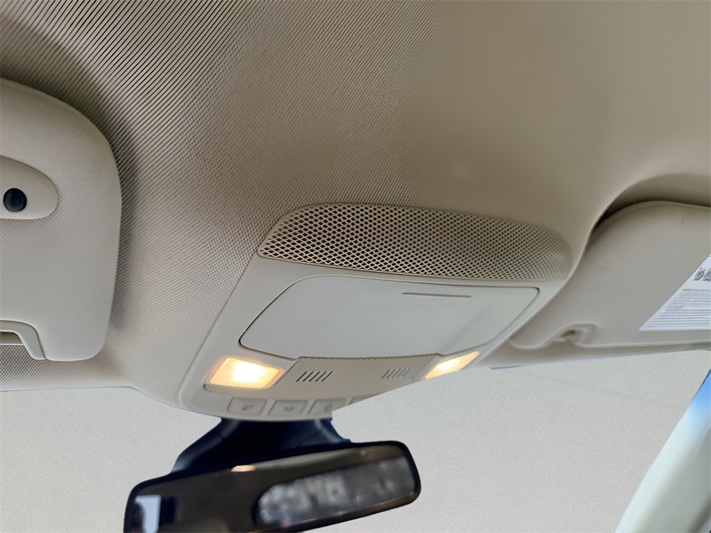 Used 2020 Ford Edge SEL w/ Convenience Package image 27