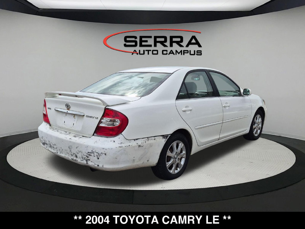 Used 2004 Toyota Camry LE w/ Limited Edition Pkg FWD image 9