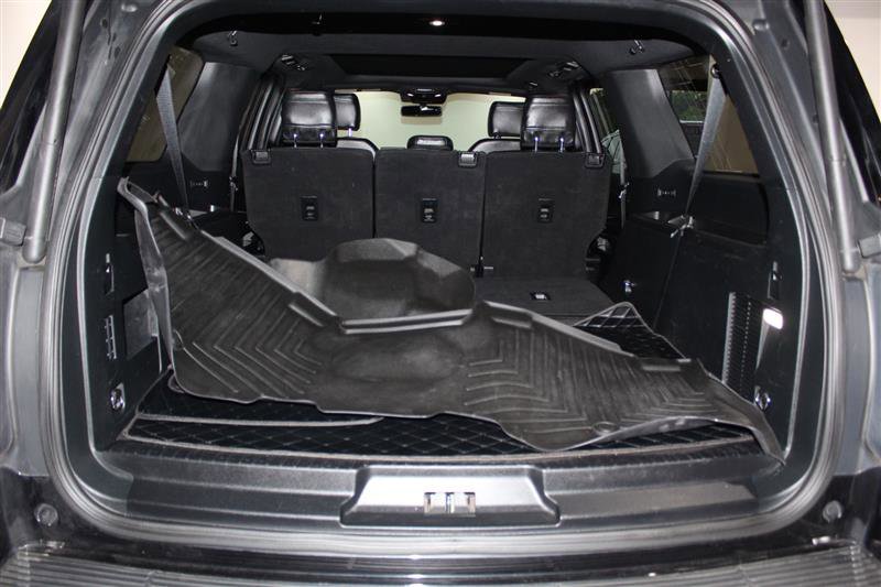 Used 2020 Ford Expedition Max Limited w/ Equipment Group 302A AWD/4WD image 38