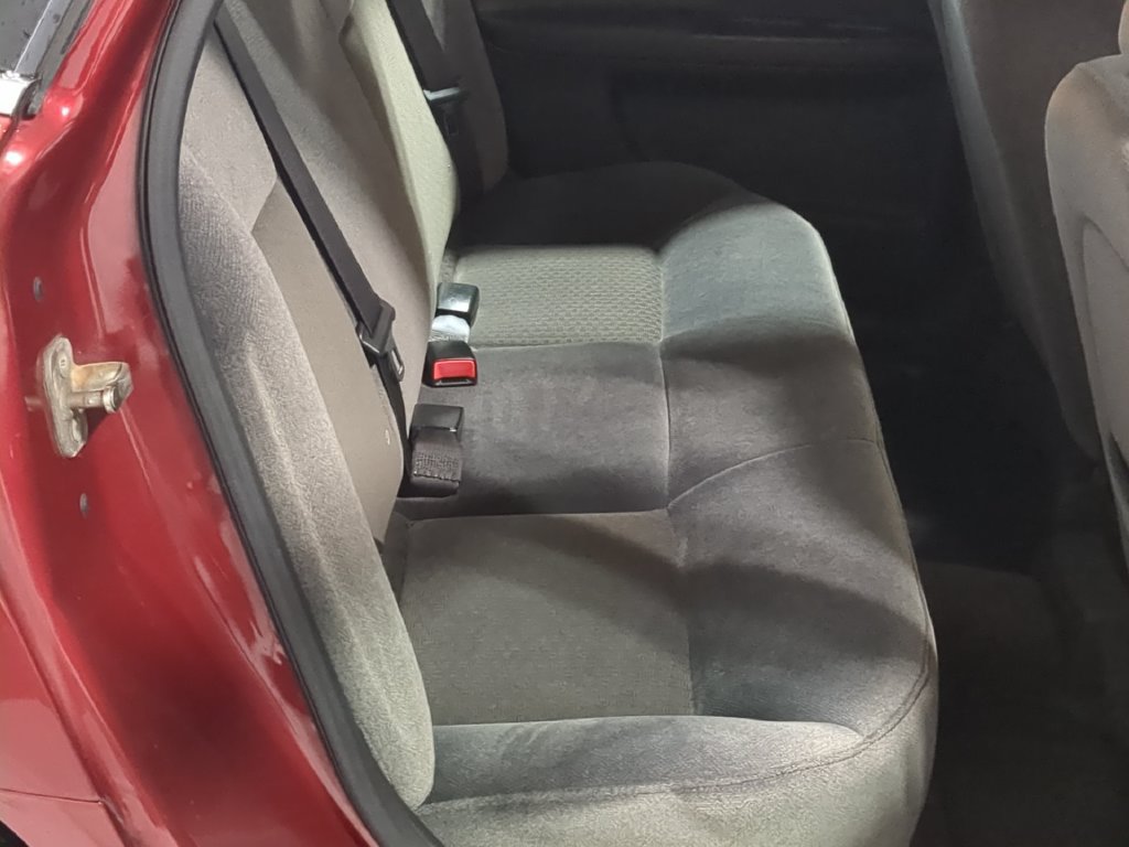 Used 2009 Chevrolet Impala LT FWD image 23