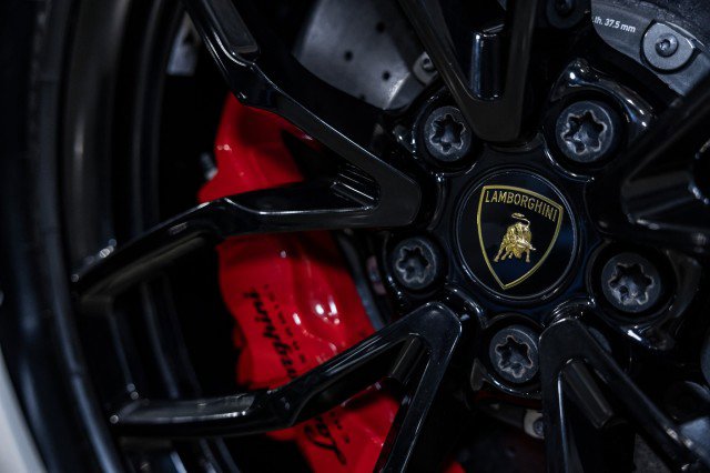 Used 2015 Lamborghini Huracan LP 610-4 image 29