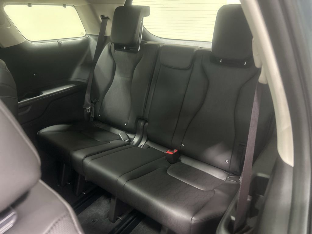 New 2026 Kia Carnival SX w/ SX Dark Edition Package image 26