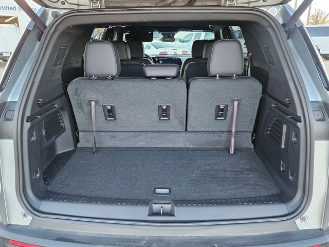 Used 2025 Chevrolet Traverse Z71 w/ Driver Confidence Package video 3