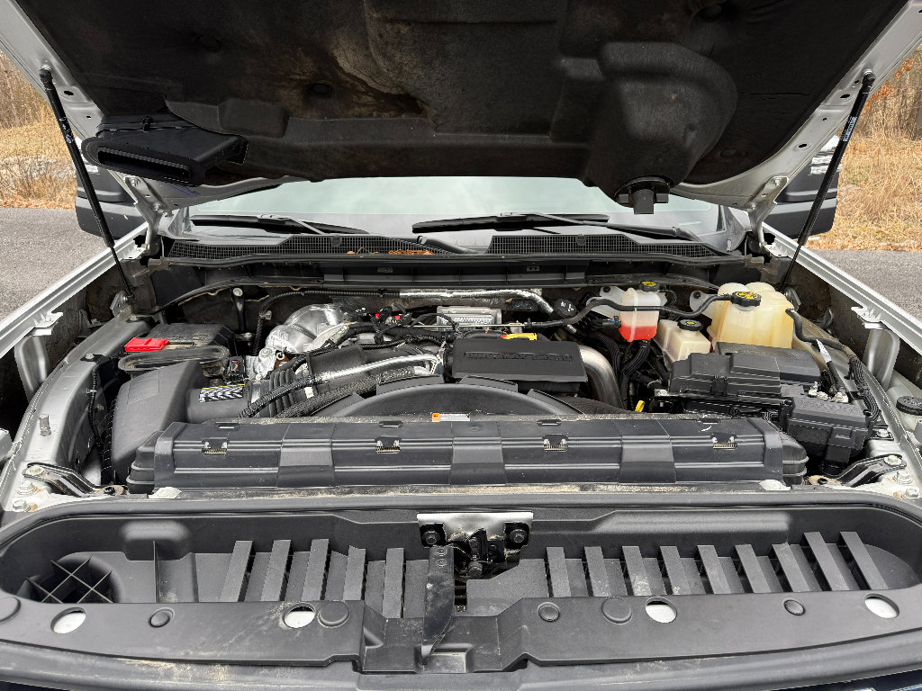 Used 2022 Chevrolet Silverado 2500 LTZ w/ LTZ Convenience Package image 20