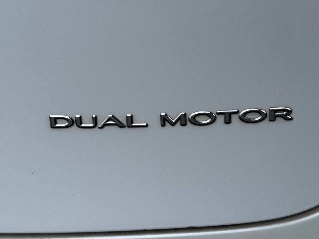 Used 2021 Tesla Model X Long Range image 9