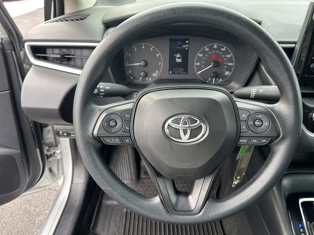 Used 2024 Toyota Corolla LE image 15