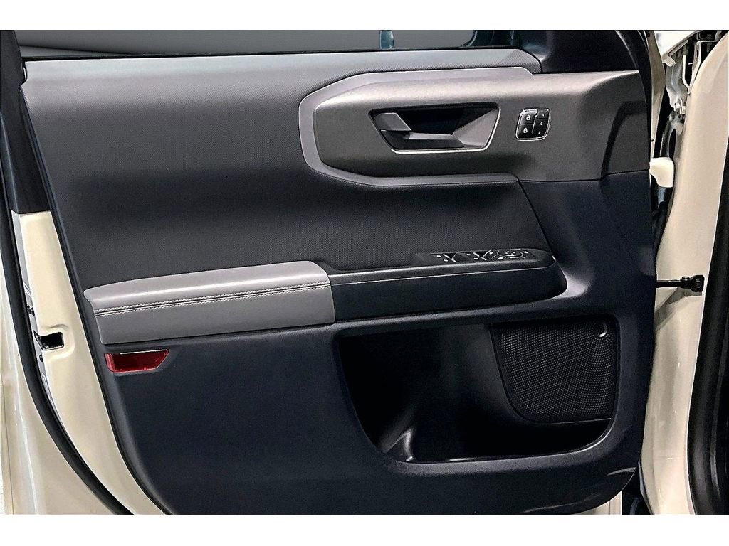 Used 2025 Ford Bronco Sport Badlands image 24