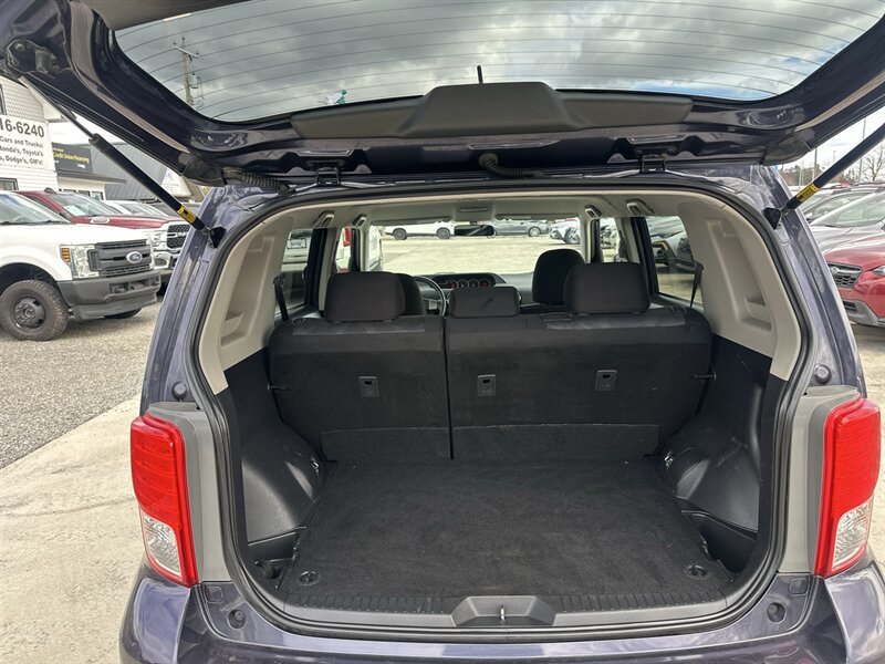 Used 2012 Scion xB FWD image 30