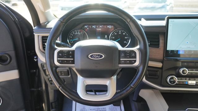 Used 2024 Ford Expedition Limited image 29