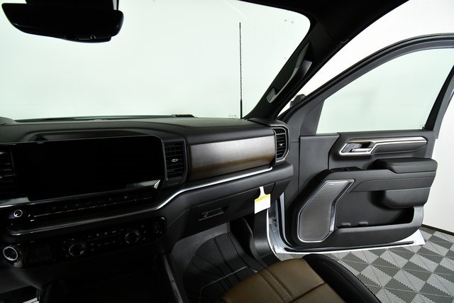New 2026 Chevrolet Silverado 3500 High Country w/ Technology Package image 21