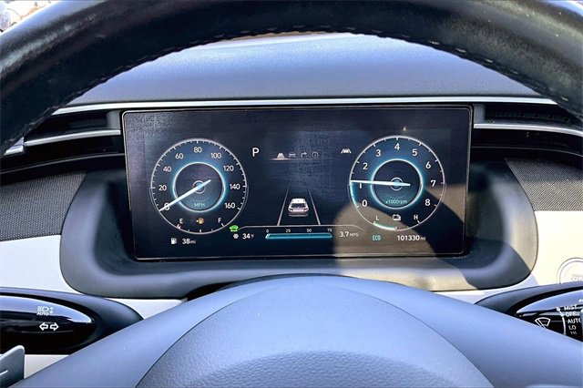 Used 2022 Hyundai Tucson Limited image 9