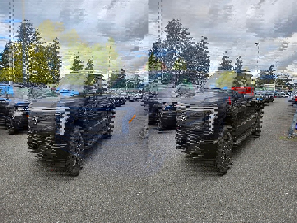 New 2025 Ford F150 Lightning Flash