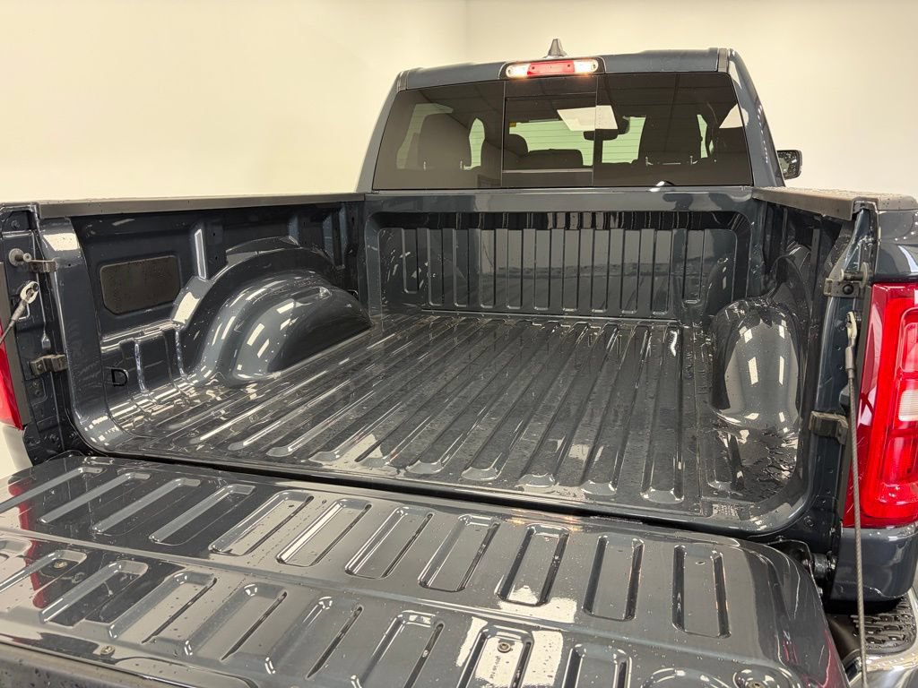 New 2026 RAM 1500 Big Horn AWD/4WD image 7