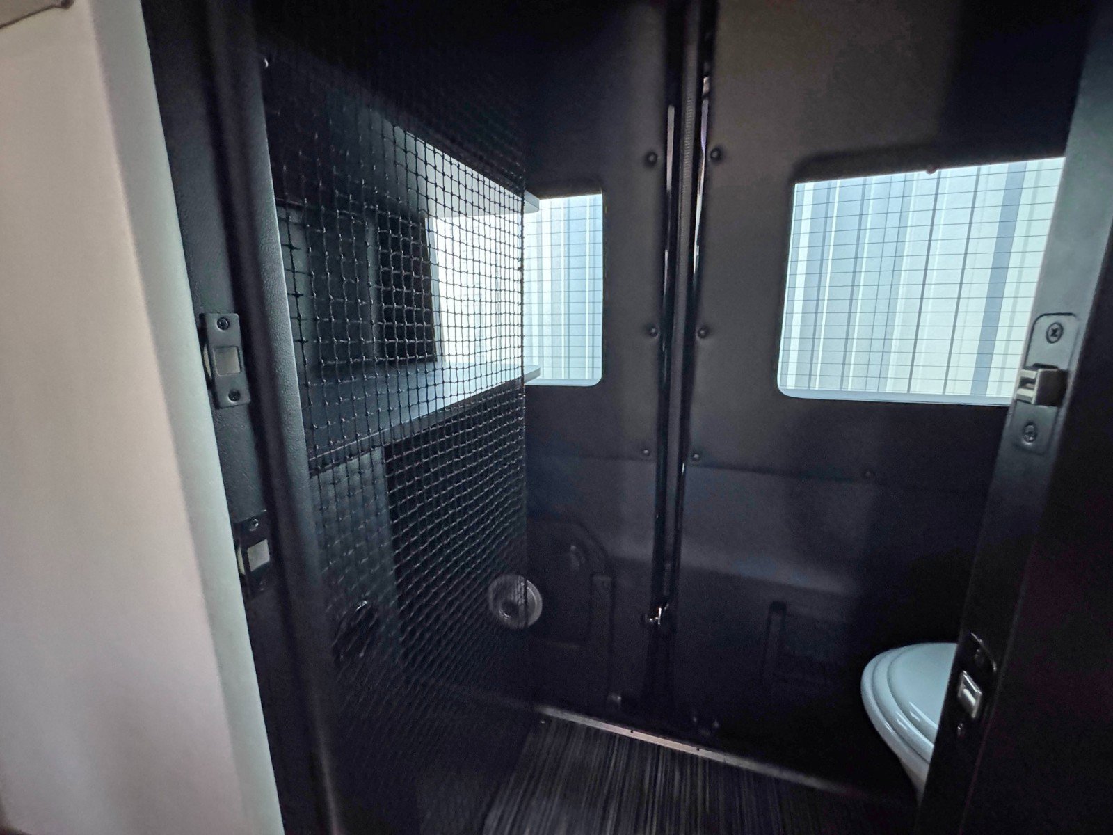 Used 2023 Mercedes-Benz Sprinter 3500 image 91