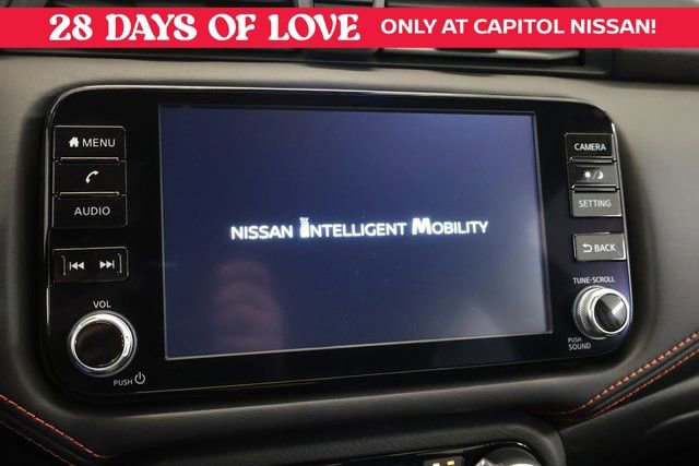 New 2025 Nissan Versa SR w/ Trunk Package image 20