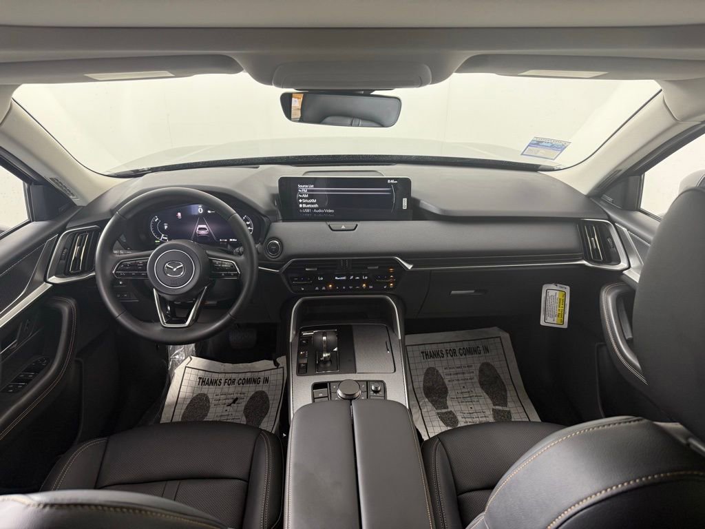 New 2025 MAZDA CX-70 Plug-In Hybrid w/ Premium Pkg image 24