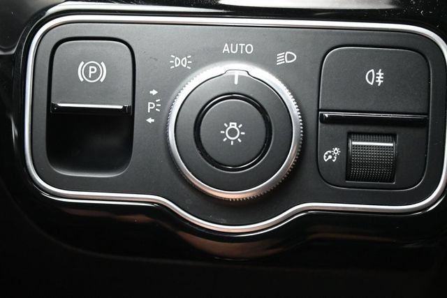 Used 2025 Mercedes-Benz CLA 250 4MATIC image 28