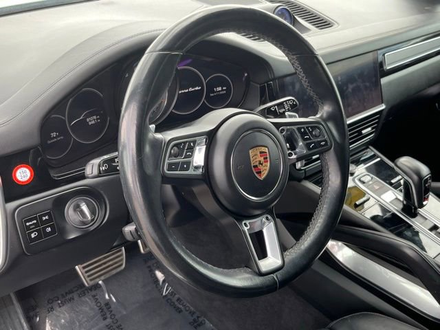 Used 2020 Porsche Cayenne Turbo AWD/4WD image 12