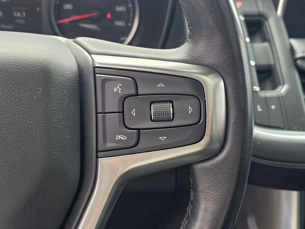 Used 2021 Chevrolet Suburban LT w/ LT Signature Package AWD/4WD image 29