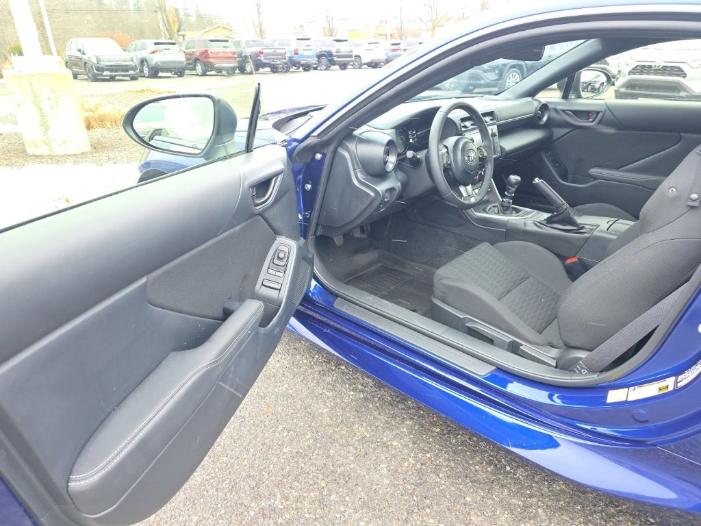 Certified 2024 Toyota GR86 6-Speed Manual image 8