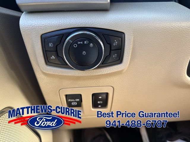 Used 2015 Ford F150 Lariat w/ Equipment Group 501A Mid AWD/4WD image 28