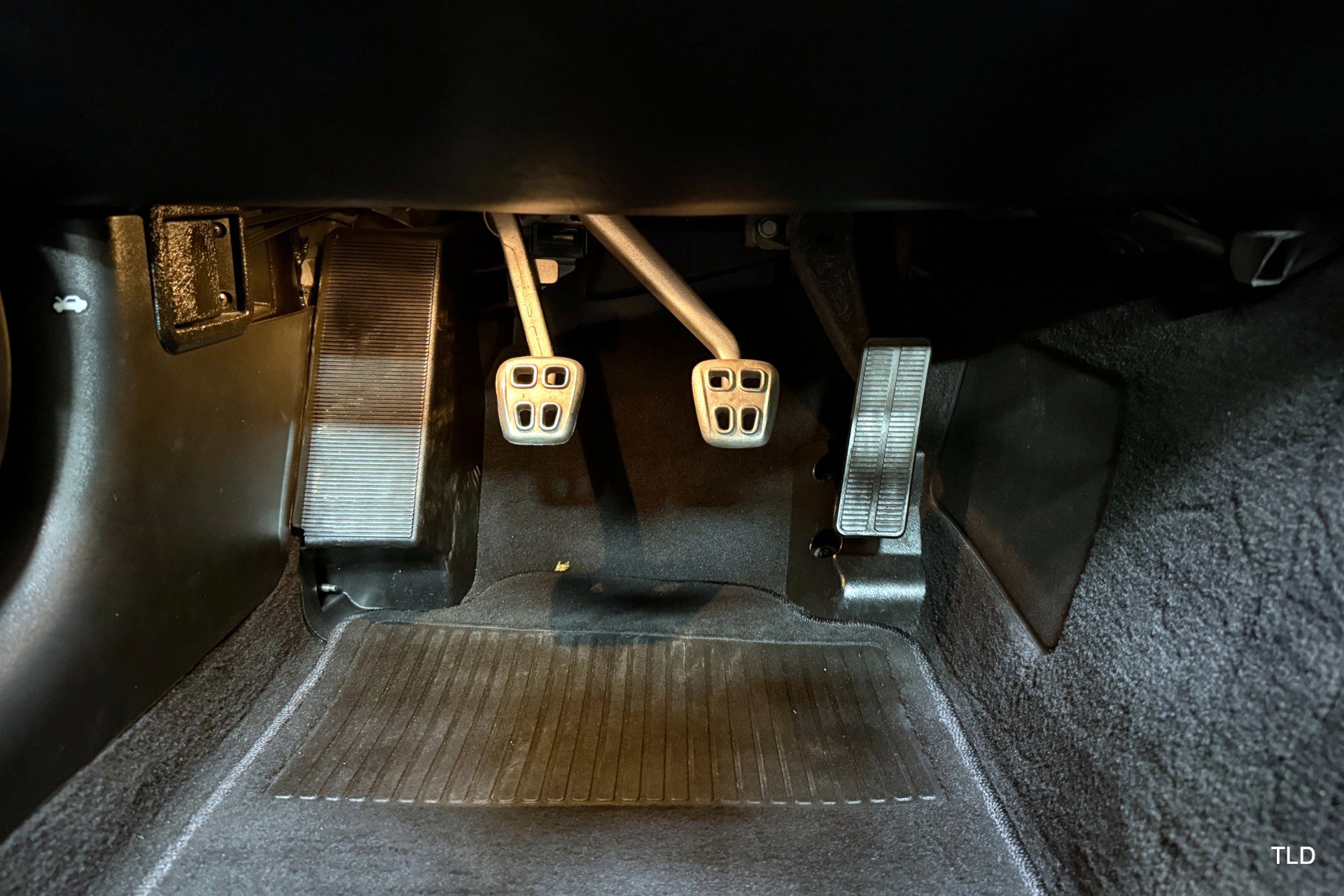 Used 2002 Chevrolet Corvette w/ Preferred Equipment Group2 image 70