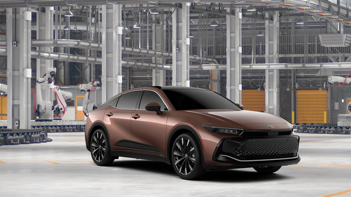 New 2026 Toyota Crown Platinum AWD/4WD image 17