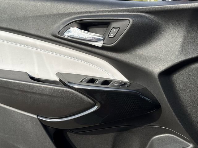 New 2026 Chevrolet Trax LT w/ Driver Confidence Package FWD image 23