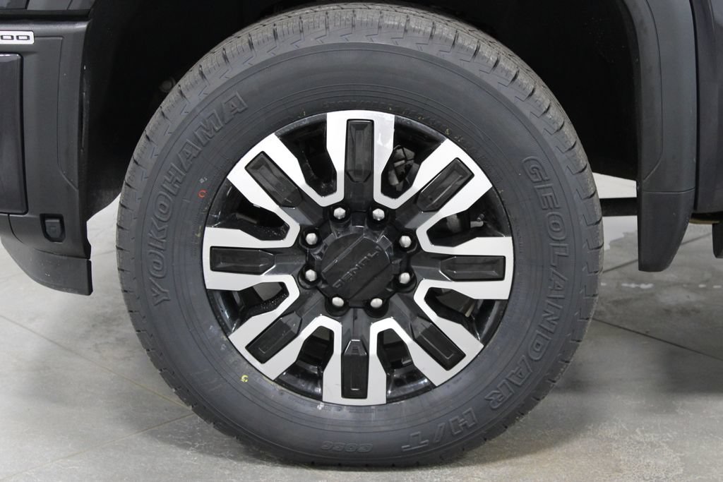 Used 2024 GMC Sierra 2500 Denali Ultimate AWD/4WD image 22