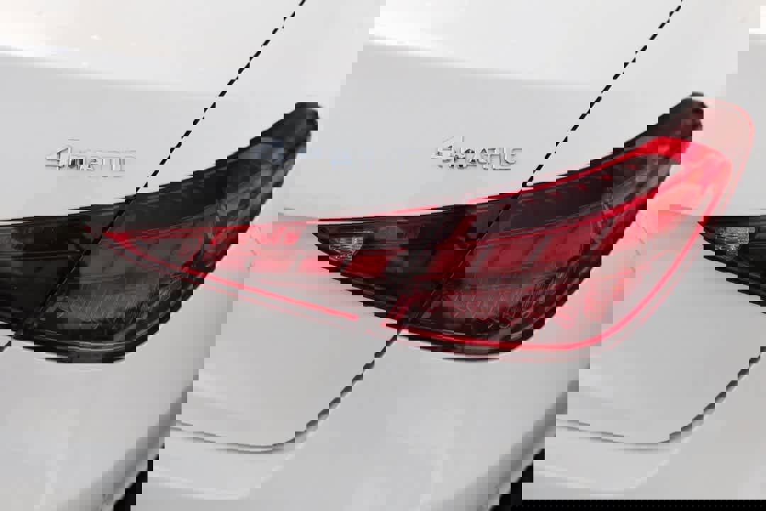 Used 2023 Mercedes-Benz C 300 4MATIC Sedan image 13