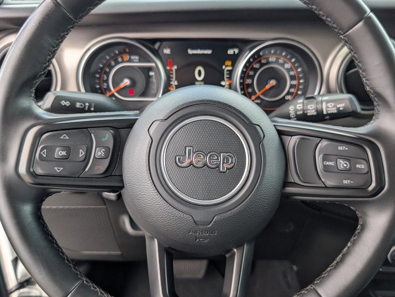 Used 2020 Jeep Wrangler Sport image 18