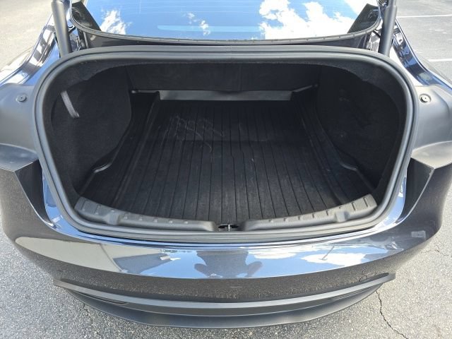 Used 2024 Tesla Model 3 Long Range AWD/4WD image 9
