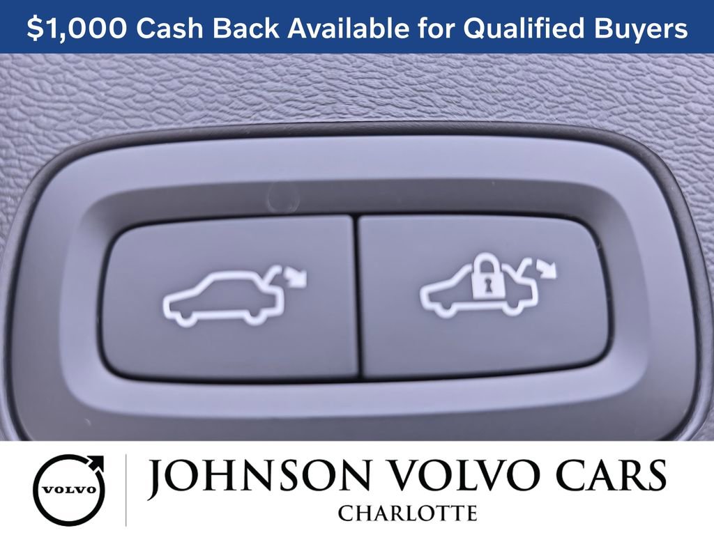 New 2026 Volvo XC60 B5 Plus w/ Protection Package Premier image 13