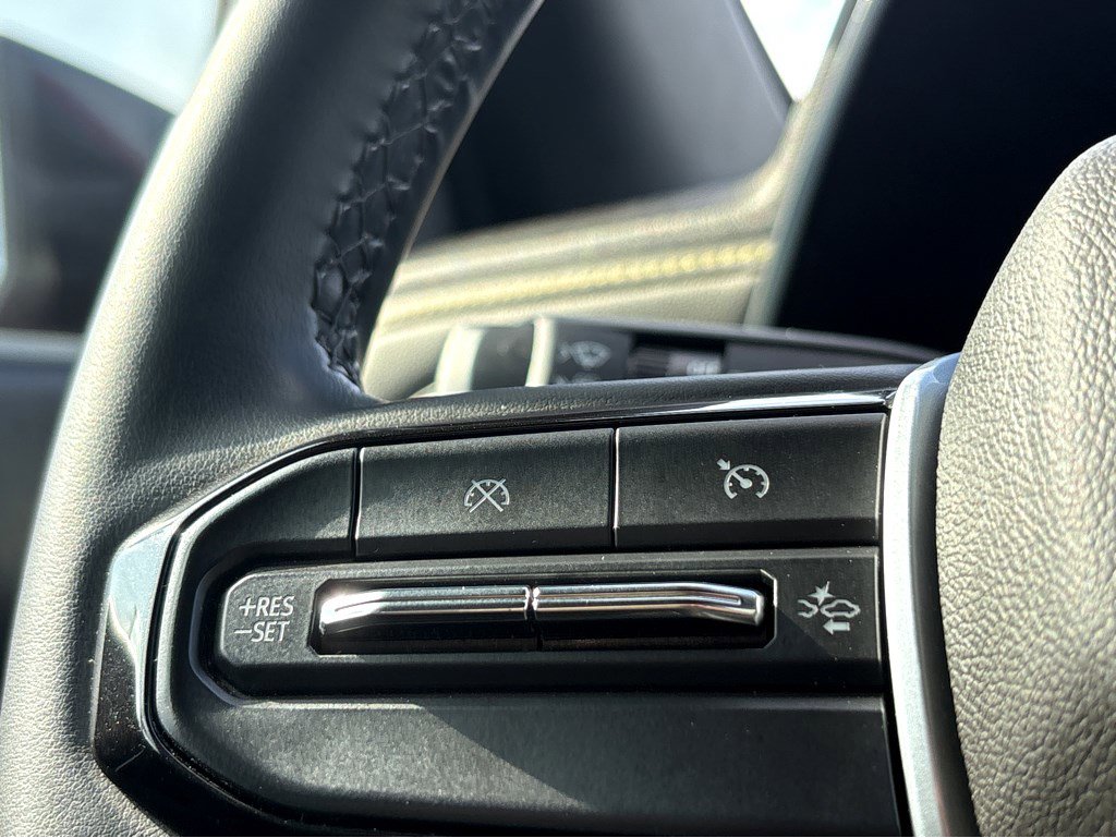 Certified 2024 Chevrolet Colorado ZR2 image 14