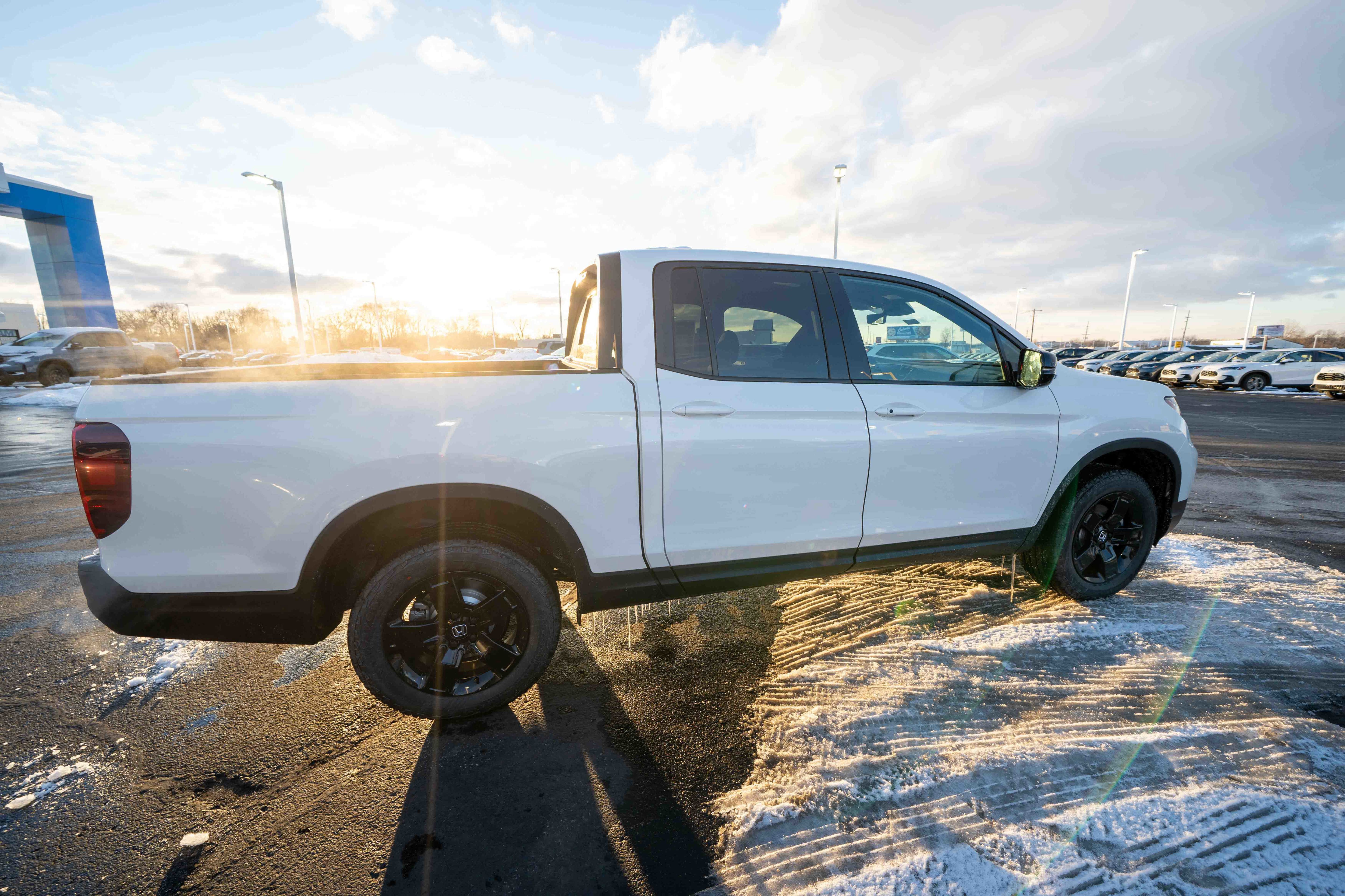 New 2026 Honda Ridgeline Black Edition image 6