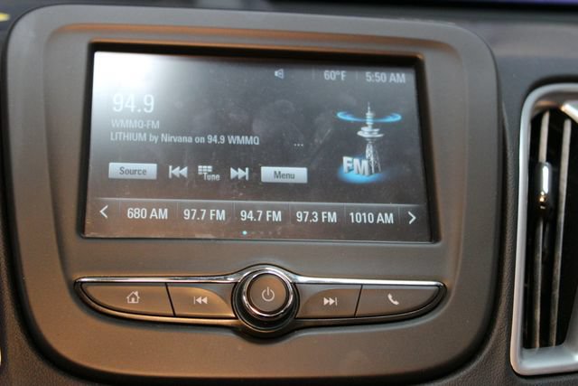 Used 2018 Chevrolet Malibu LS FWD image 24