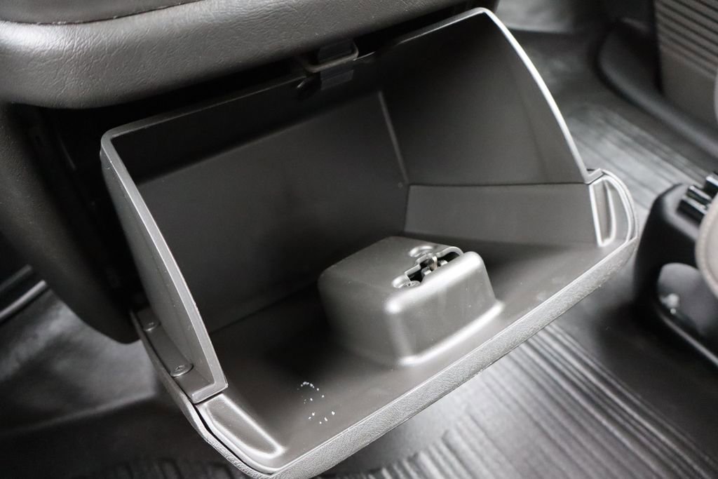 New 2025 Chevrolet Express 2500 w/ Driver Convenience Package image 18