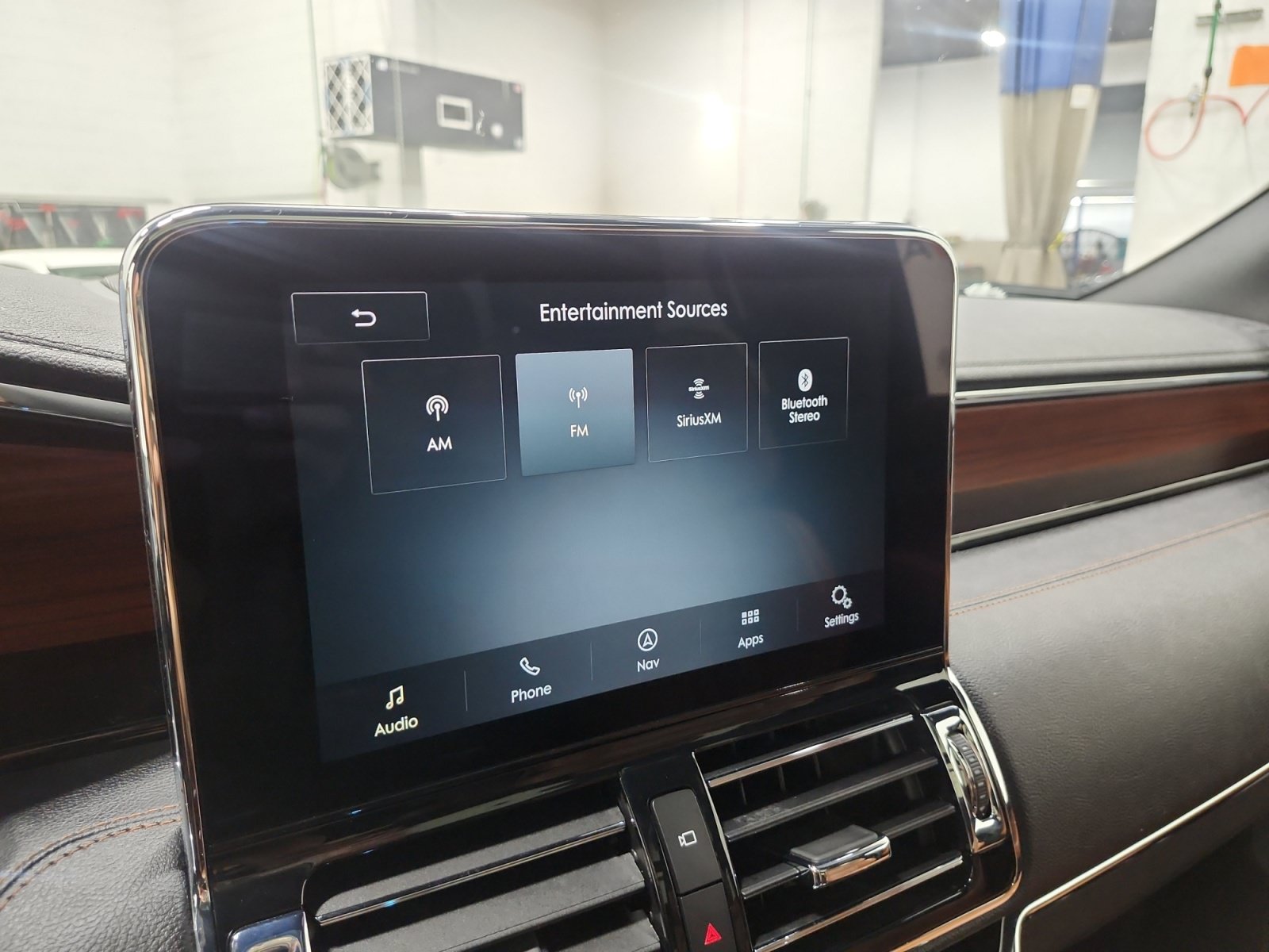 Used 2021 Lincoln Navigator L Reserve w/ Luxury Package AWD/4WD image 20