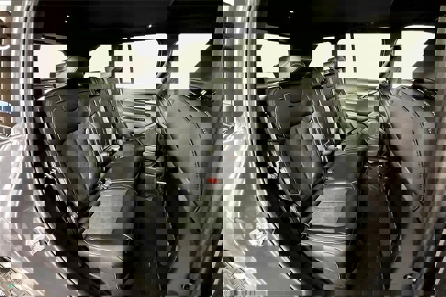 New 2025 Jeep Grand Cherokee Laredo image 11