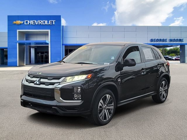 Used 2025 Mitsubishi Outlander Sport ES image 2