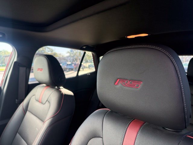 Used 2024 Chevrolet Trax RS w/ Sunroof Package FWD image 8