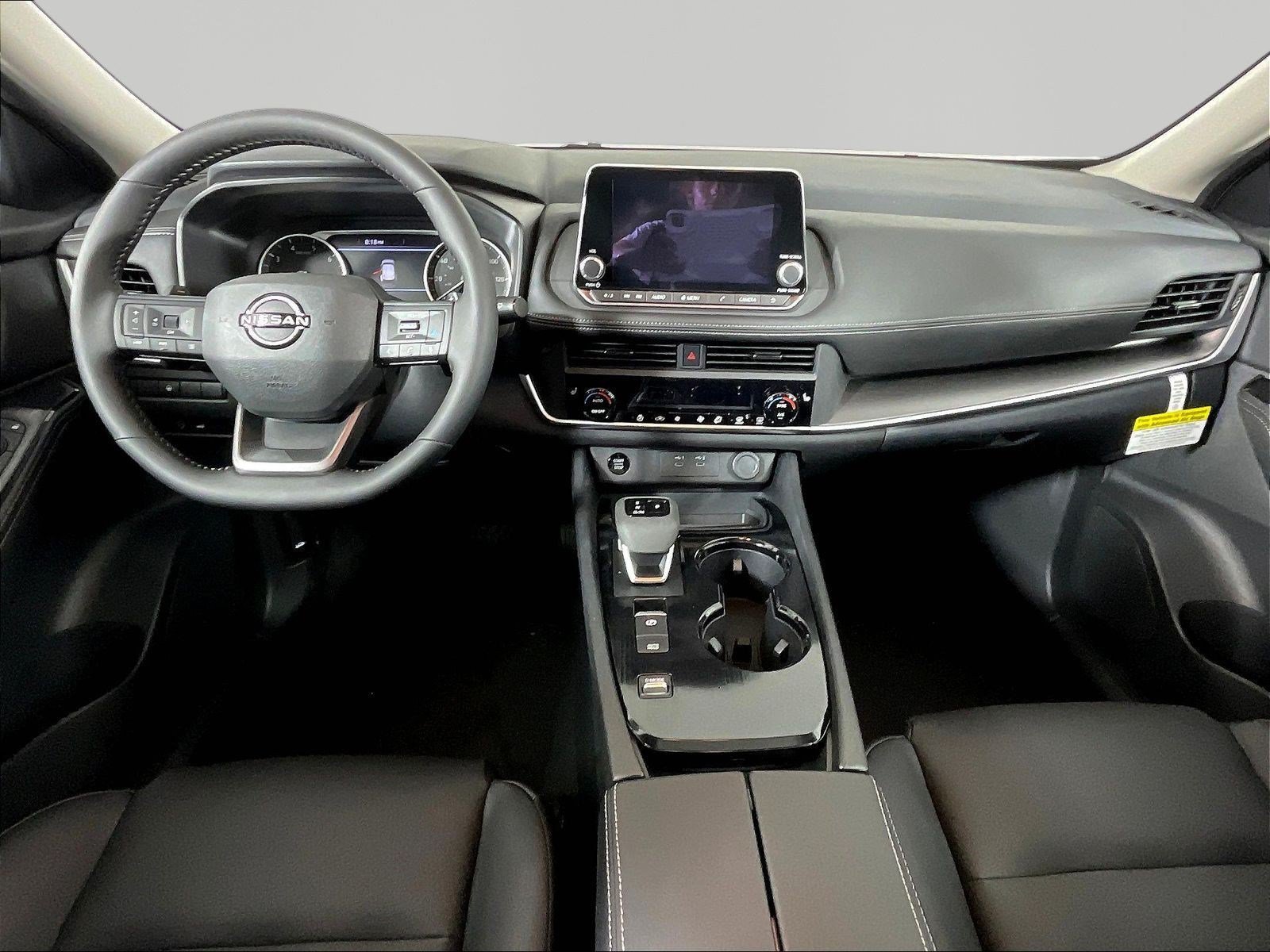 New 2026 Nissan Rogue Dark Armor FWD image 10